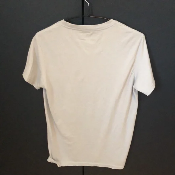 GAP T-shirt size small - Picture 4 of 6